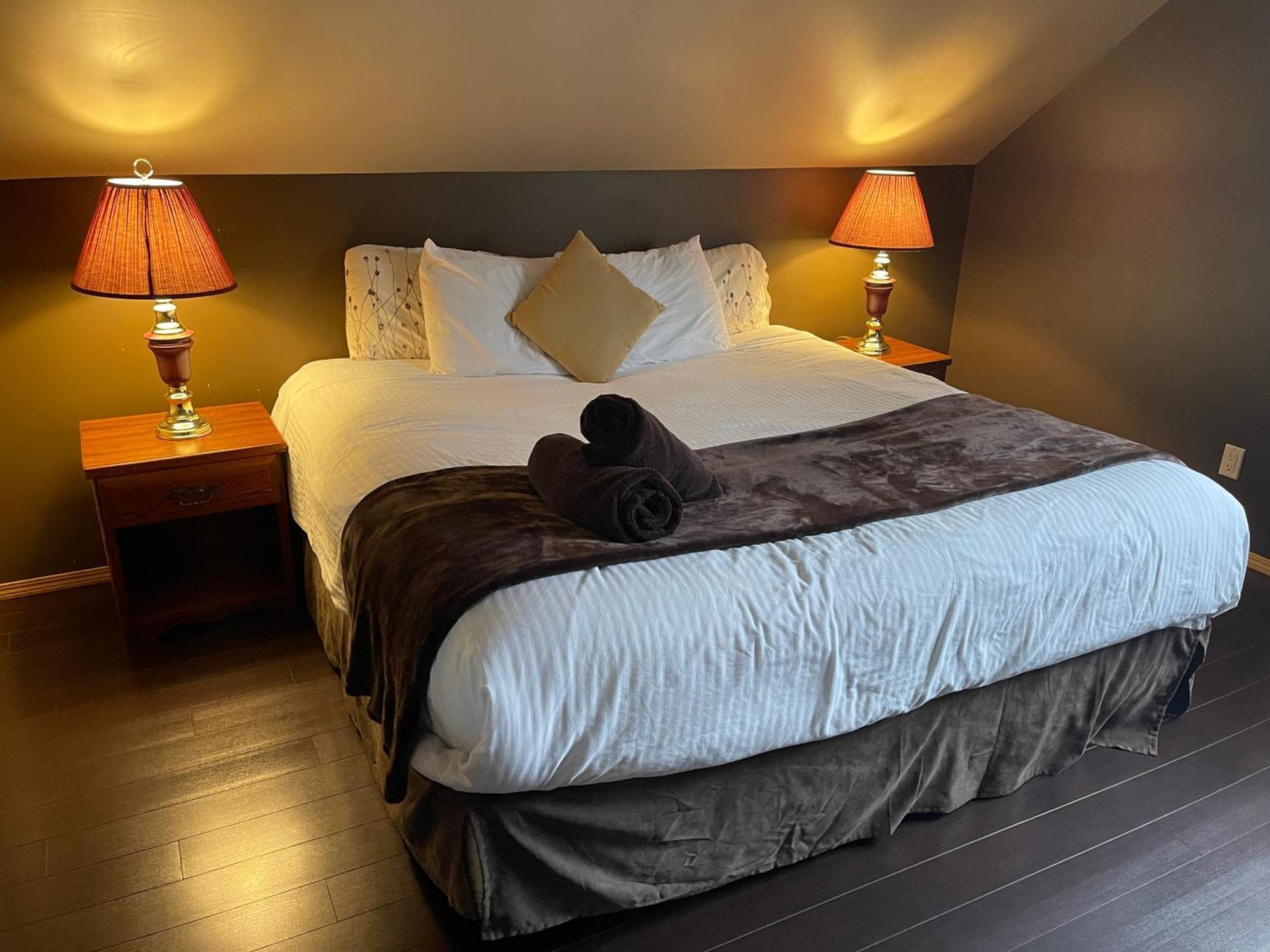 Blaeberry Valley Vacation Rentals Golden Buitenkant foto